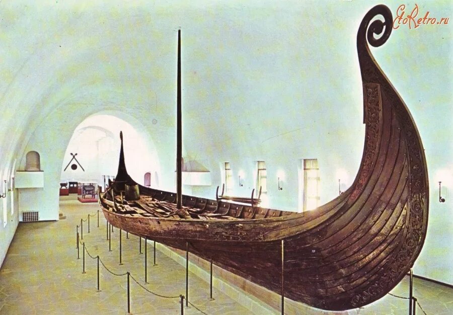 Ладья по другому. Драккар Осеберг. Музей кораблей викингов Норвегия. Корабли викингов Осеберг. Варяжская Ладья Драккар.