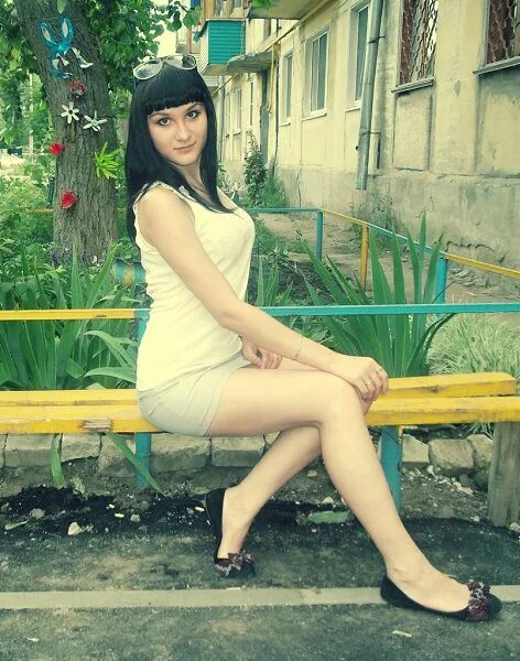 вотинцева мила тольятти. женщина с челкой. свободные девушки рядом. услуги девушки. анна чудилина чапаевск.