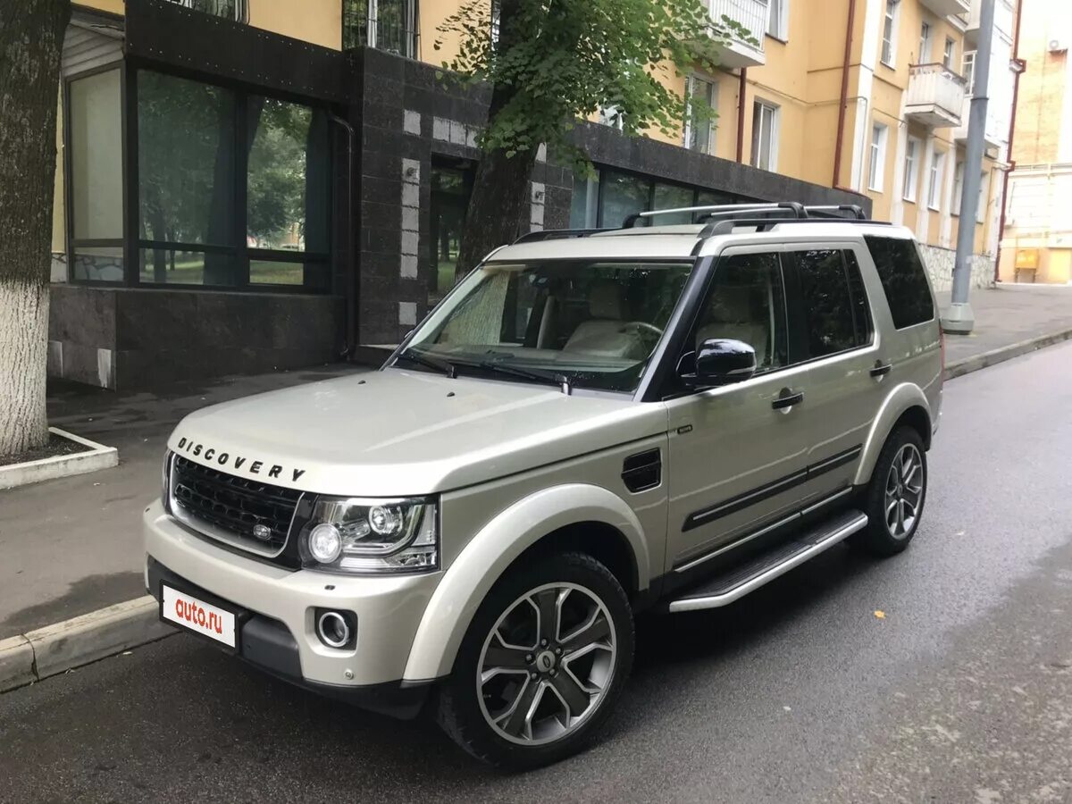 Дискавери 4 3. Land rover discovery iv рестайлинг. Land rover discovery 4 рестайлинг черный. Ленд ровер дискавери 4 рестайлинг. 0 дизель.