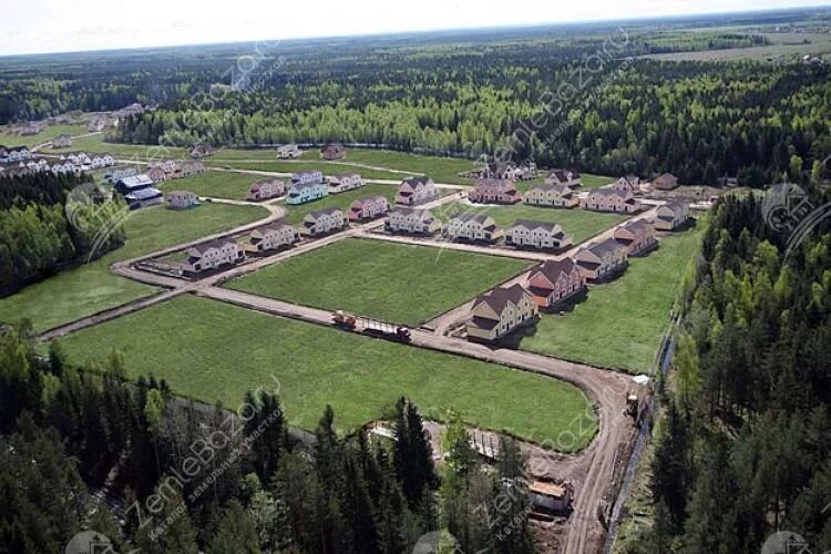 Коттеджный поселок небо в кузьмолово. Вартемяги парк. Поселки 1 спб. Посёлок ламбери спб. Сад времени коттеджный поселок петергоф.