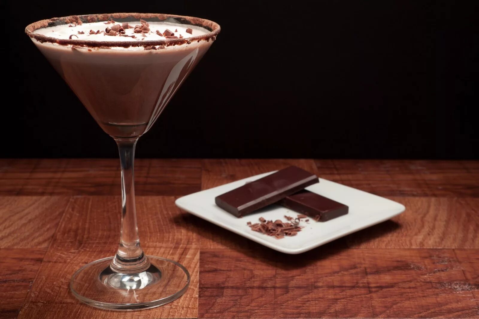 Chocolate cocktails. Коктейль шоколадный алкогольный. Chocolate cocktails. Chocolate cocktails. Чоколата коктейль.