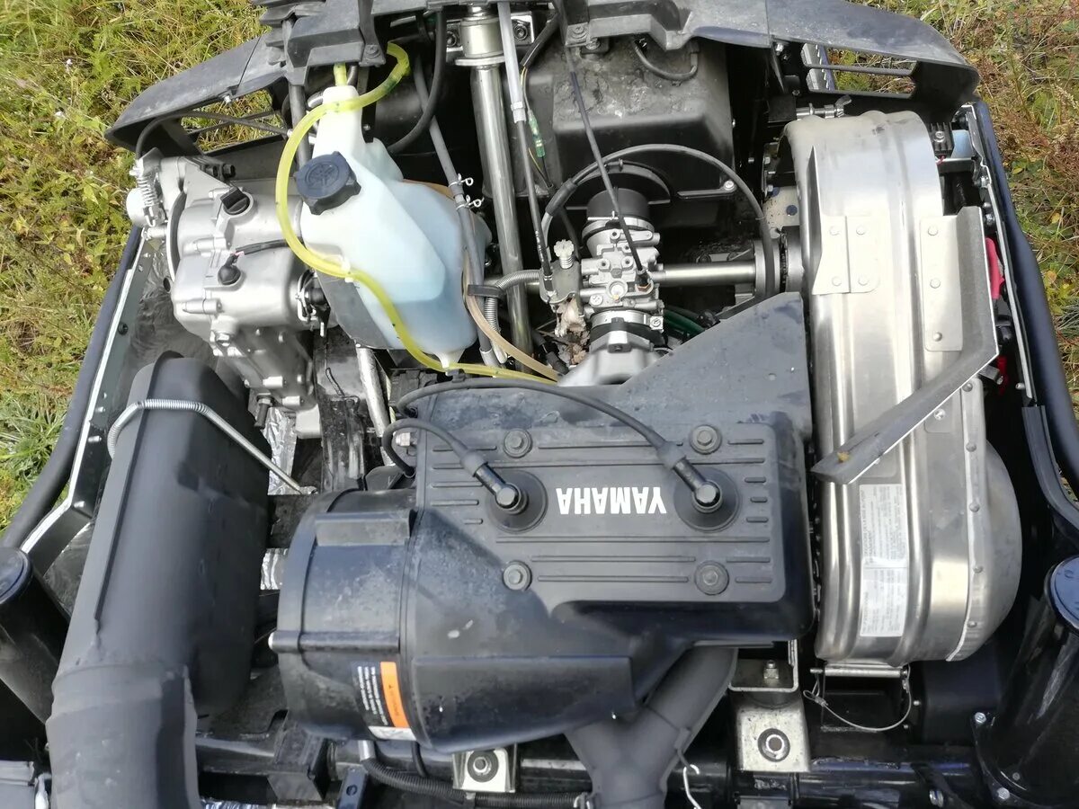 Купить двигатель снегоход ямаха. Двигатель снегохода Ямаха Викинг 540. Мотор Ямаха Викинг 540. Двигатель Yamaha Viking 540. Yamaha Viking 540 v мотор.