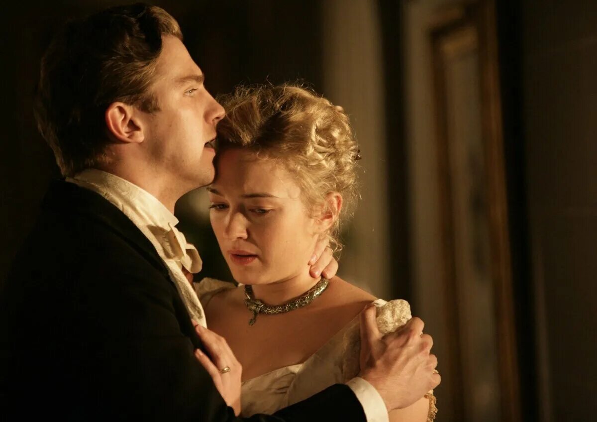 Дэн стивенс дракула. Дракула 2006. Дракула 2006. Дракула 2006. Дракула 2006 дэвид суше.