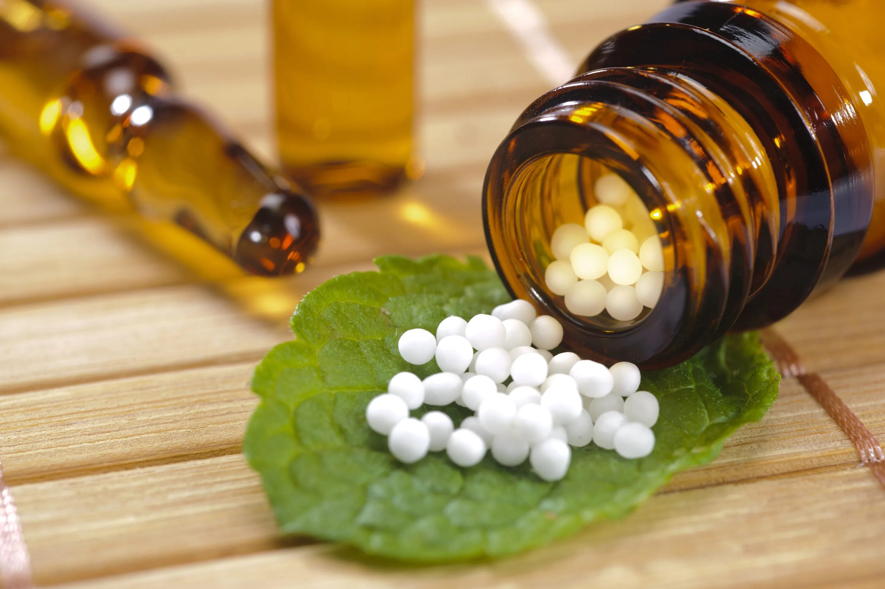 Гомеопатические лекарственные препараты. Гомеопатия. Нетрадиционная медицина. Растительные лекарственные формы это.