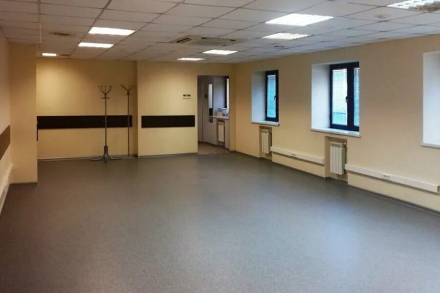 4500 квадратных метров. Тип 1 аренда. Склад 2м кв. Помещение 15 квадратов. Ул воронцовская д 35б корп 3.