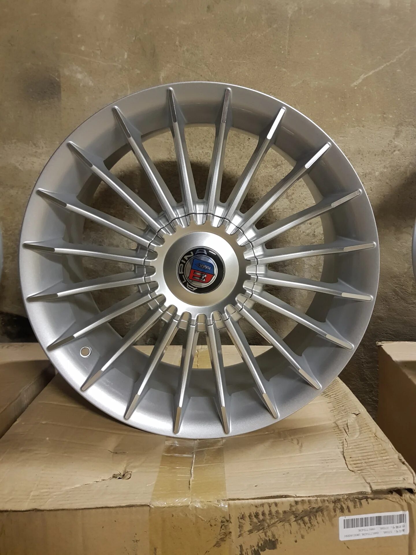 Диски бмв альпина r17. Диски альпина на бмв. Диски ronal r17 classics. Alpina r17. Диски альпина 4х100 r17.
