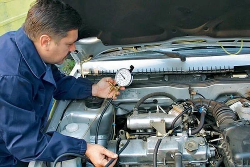 При то автомобиля двигатель. Техническое обслуживание автомобиля. Ежедневное техническое обслуживание легкового автомобиля. Фольксваген поло регламент то 1. Слесарный ремонт.