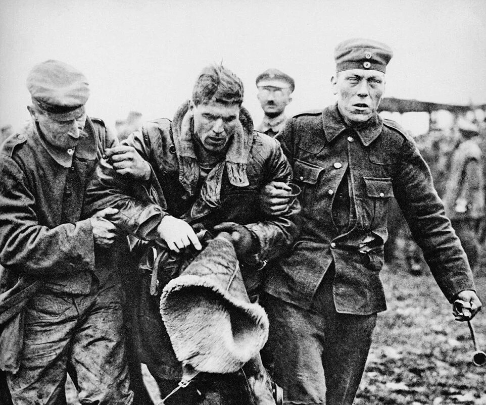 Трагедия советских военнопленных вов. Британские военнопленные во второй мировой войне. Пленные советские солдаты под харьковом 1942. Хочу жить военнопленные. Война 1941 советские пленные.