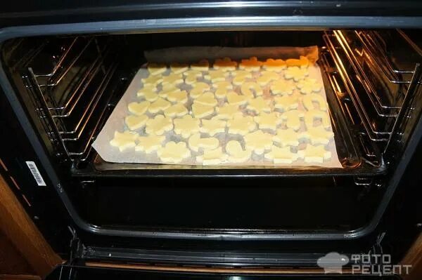 приготовление песочного теста. температура и время выпечки песочного теста. готовка печенье на протвине. песочное печенье на протвине. песочное печенье на протвине.