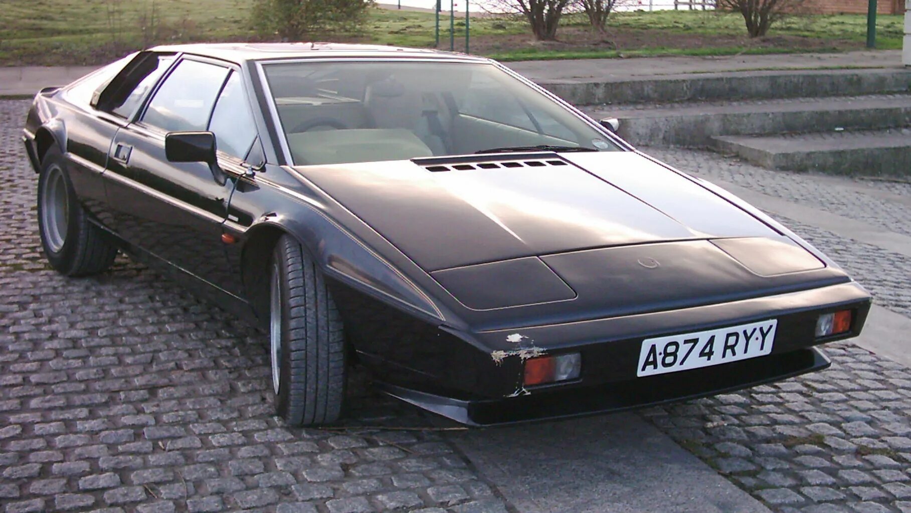 Гибрид 23. Lotus Esprit s3. Lotus Esprit 3. Лотус Эсприт 1983. Lotus Esprit 1976.