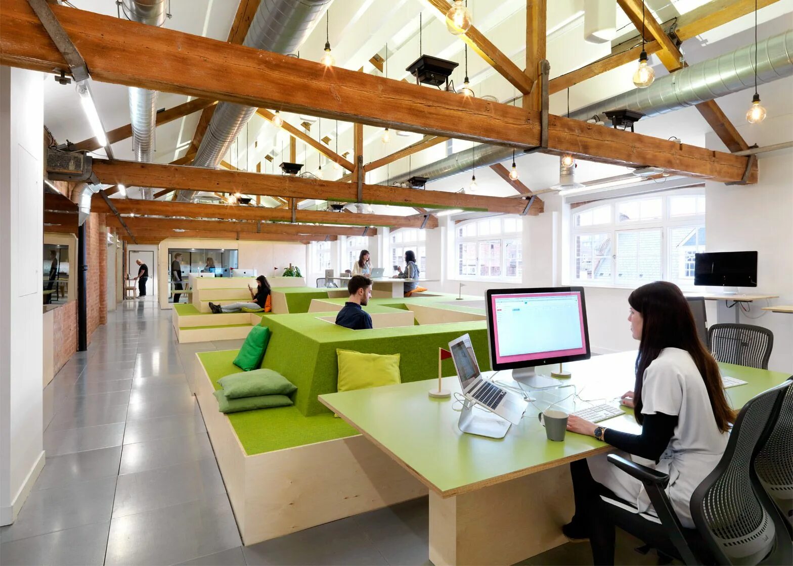 Capsule workspace