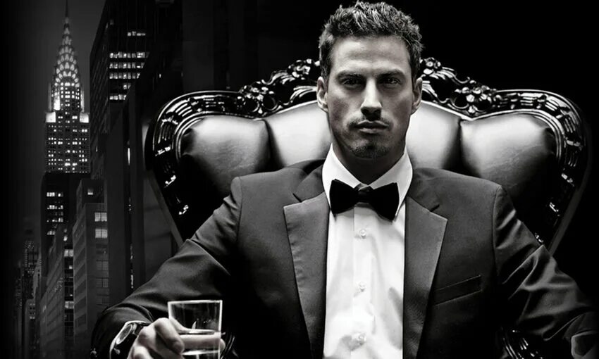 крутой парень на машине. роб эверейдж. байкер-гроув чарли ханнэм. райан гослинг прическа. райан гослинг 2022.