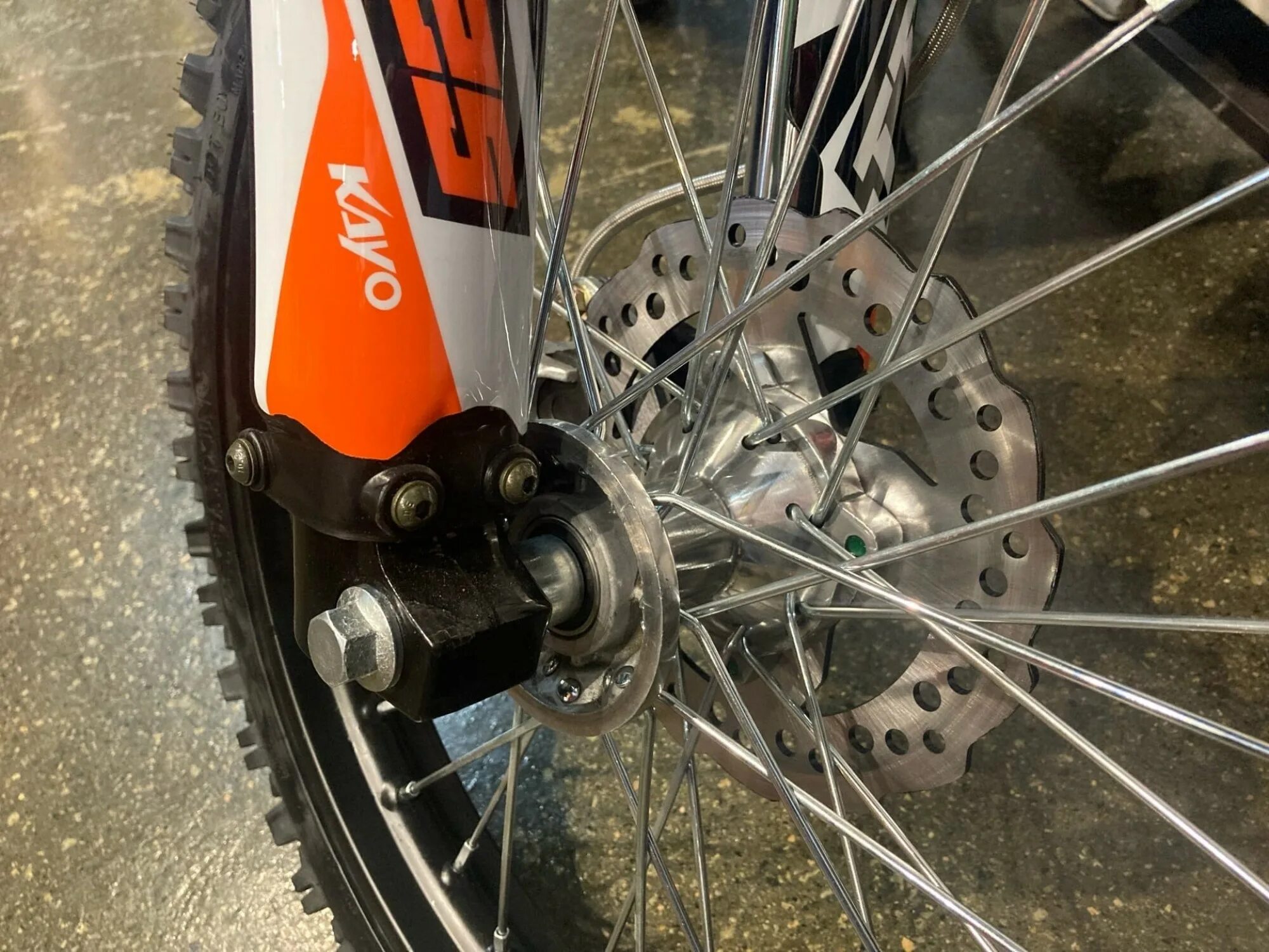 Kayo basic yx125 17/14 krz. Кайо бейсик 125 ем. Питбайк кайо бейсик тт 125 2022. Питбайк кайо 2022. Kayo basic tt125.