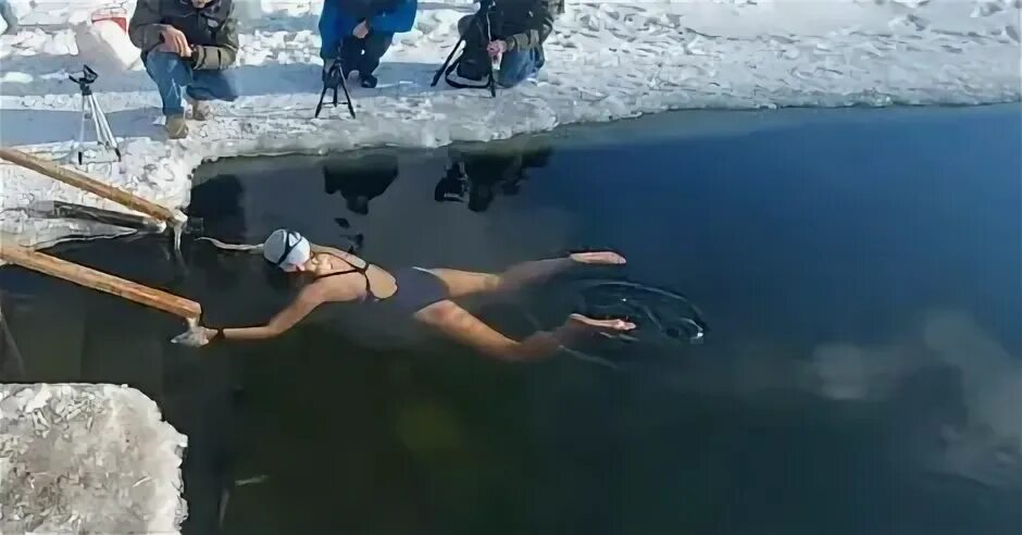 Утопленный беспилотник. Женщину унесло течением. Подводные военные беспилотники. Фотосессия под водой. Подводным дроном утонувшей девушки.