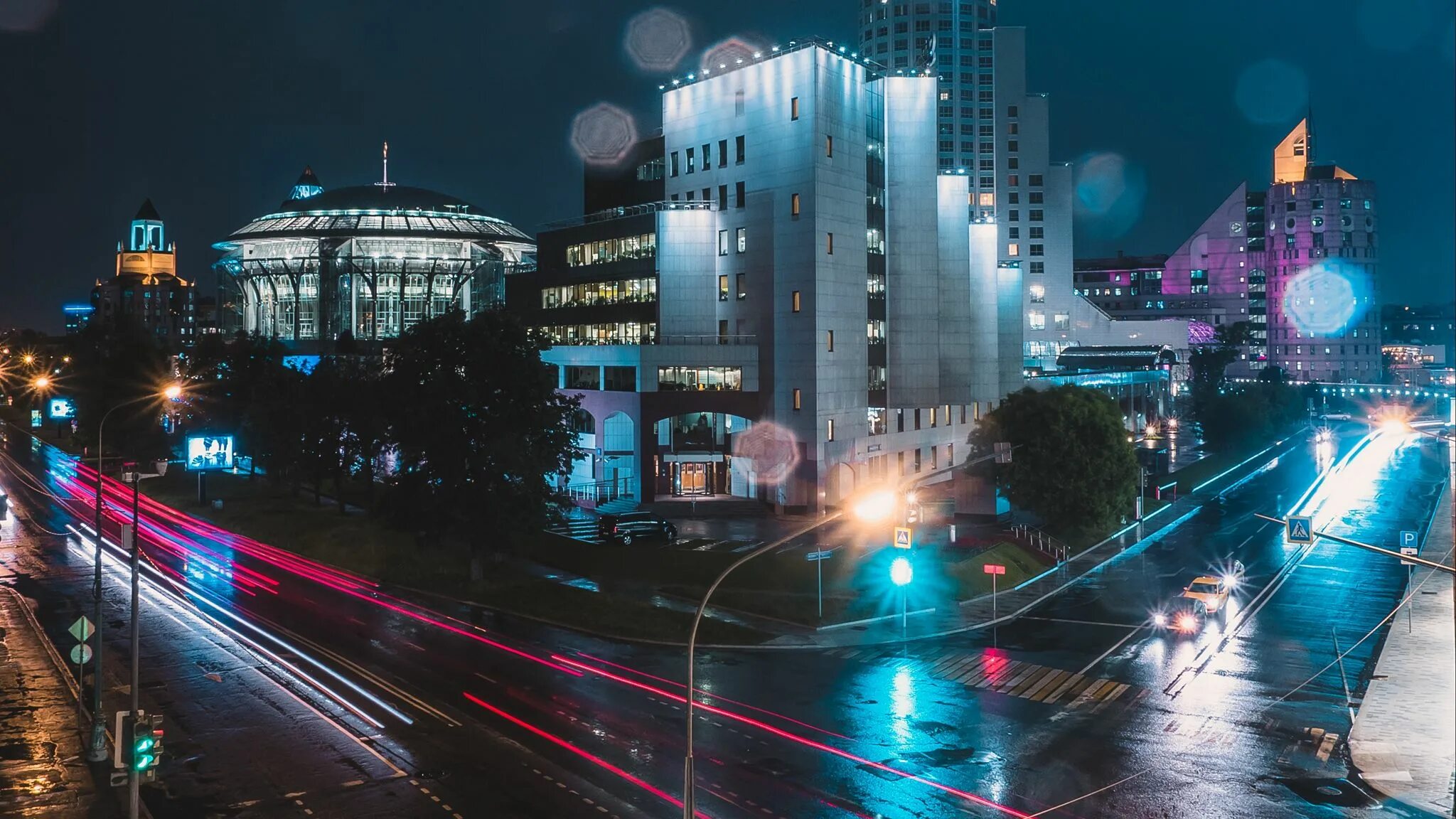 Краснодар ночнойтгорою. Москва г краснодар. Москва г краснодар. Краснодар столица кубани. Город краснодар ночью.