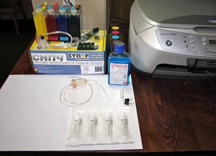 Капсульная снпч для epson. Капсула снпч из шприца. Снпч на принтер epson p50 a4. Промывка снпч. Насадка на шприц для промывки печатающих головок.