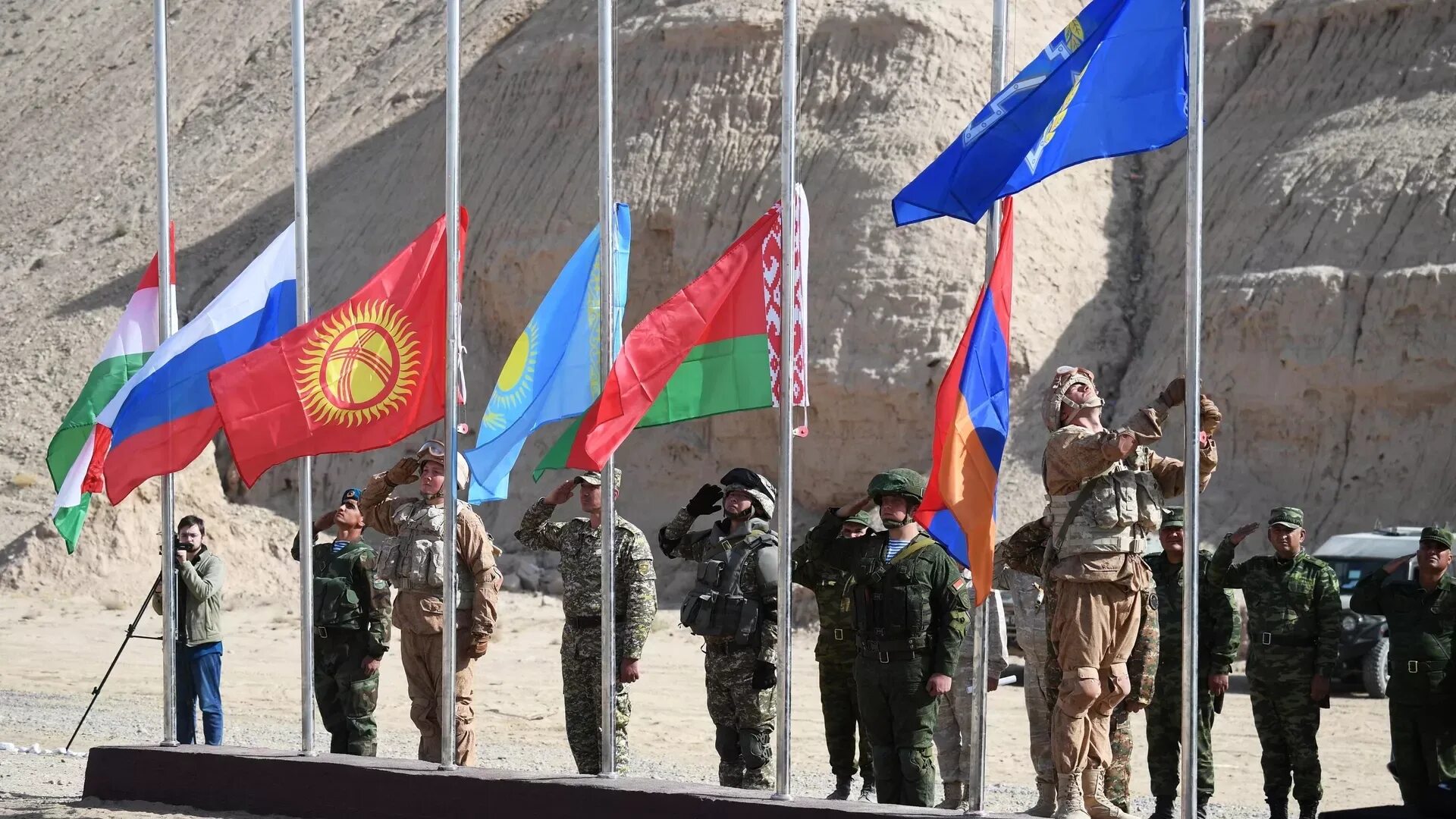 ОДКБ Таджикистан 2021. Военные учения ОДКБ Таджикистан. Учения ОДКБ В Таджикистане 2021. Учения ОДКБ В Армении.
