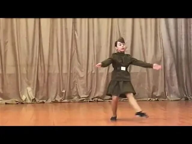 Танец девочек катюша