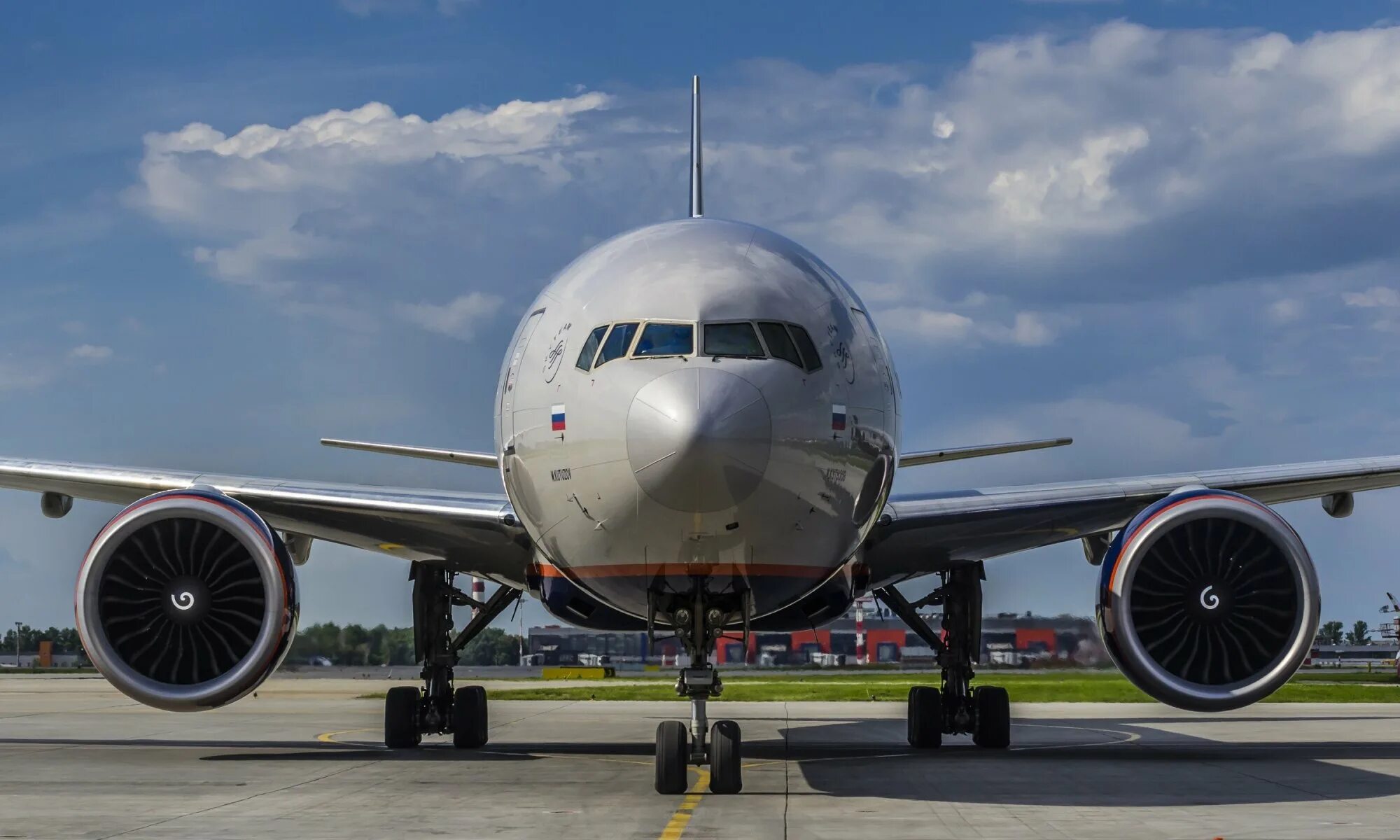 Aeroflot boeing. Боинг 777 Аэрофлот. Самолет Боинг 777 авиакомпании Аэрофлот. Boeing 777 спереди. Боинг 777 вид спереди.