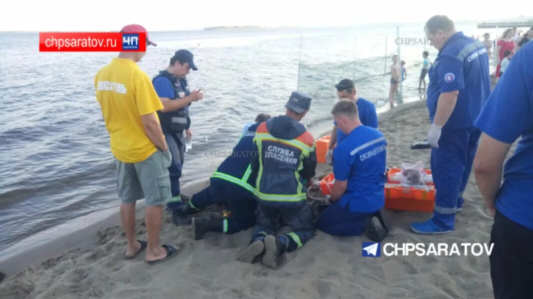 Утонул в волге. Происшествия в Саратове на пляже.