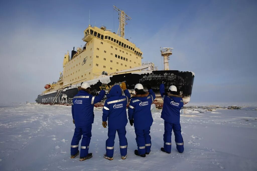 Северный торговый флот. Атомный ледокол Таймыр. Газпромнефть Ямал новый порт.