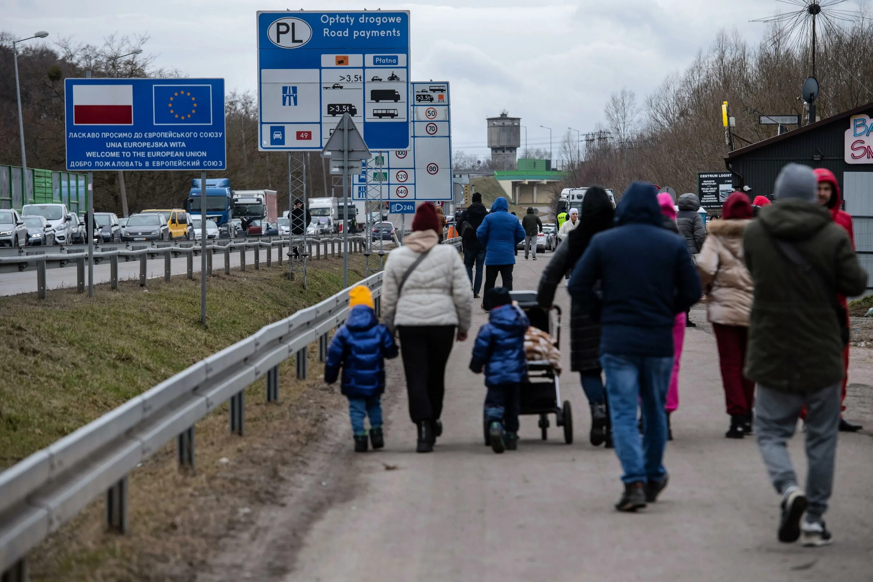 Выезд граждан украины. Польско-украинская граница. Польская граница. Польша границы. Украино польская граница.