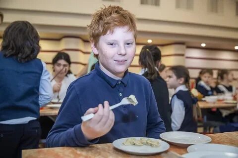Ученица гимназии