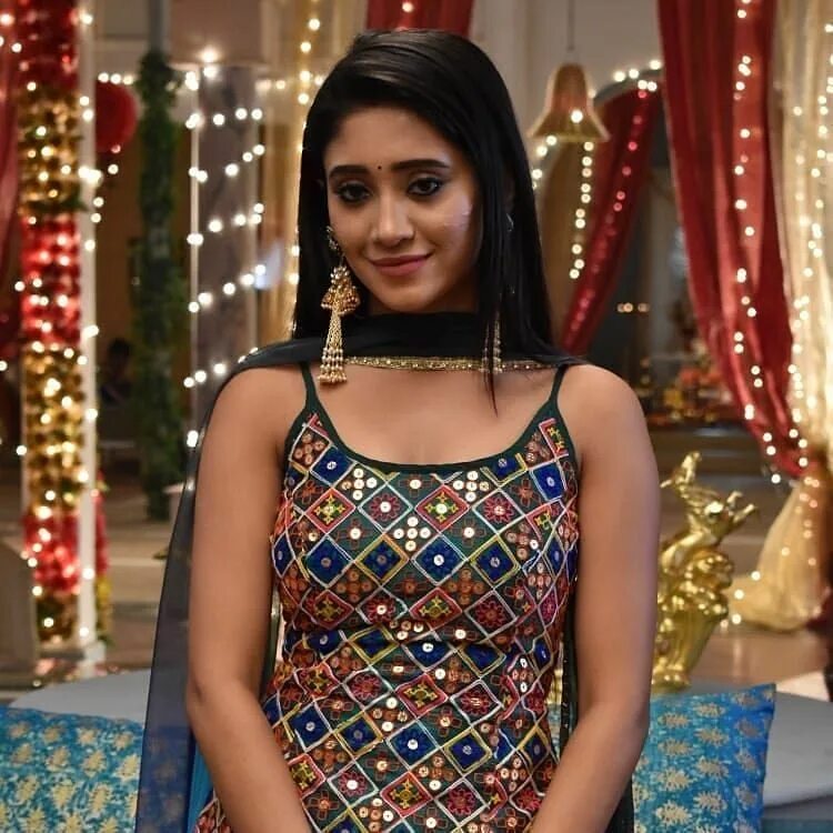 Шиванжи джоши. Shivangi joshi. шиванги хедкар. швета тивари шиванги джоши.