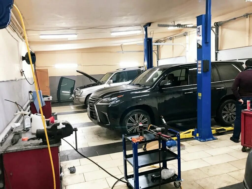 Автотехцентр. Техцентр спб. Автосервис центр сервис питер. Автосервис. Якорная 8 автосервис.