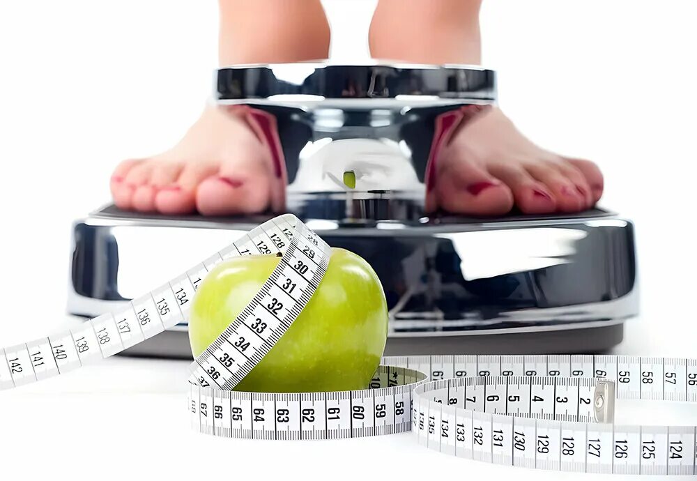 Вес. Поддержание нормального веса. Контроль веса. Взвешивание на весах. Контроль массы тела.