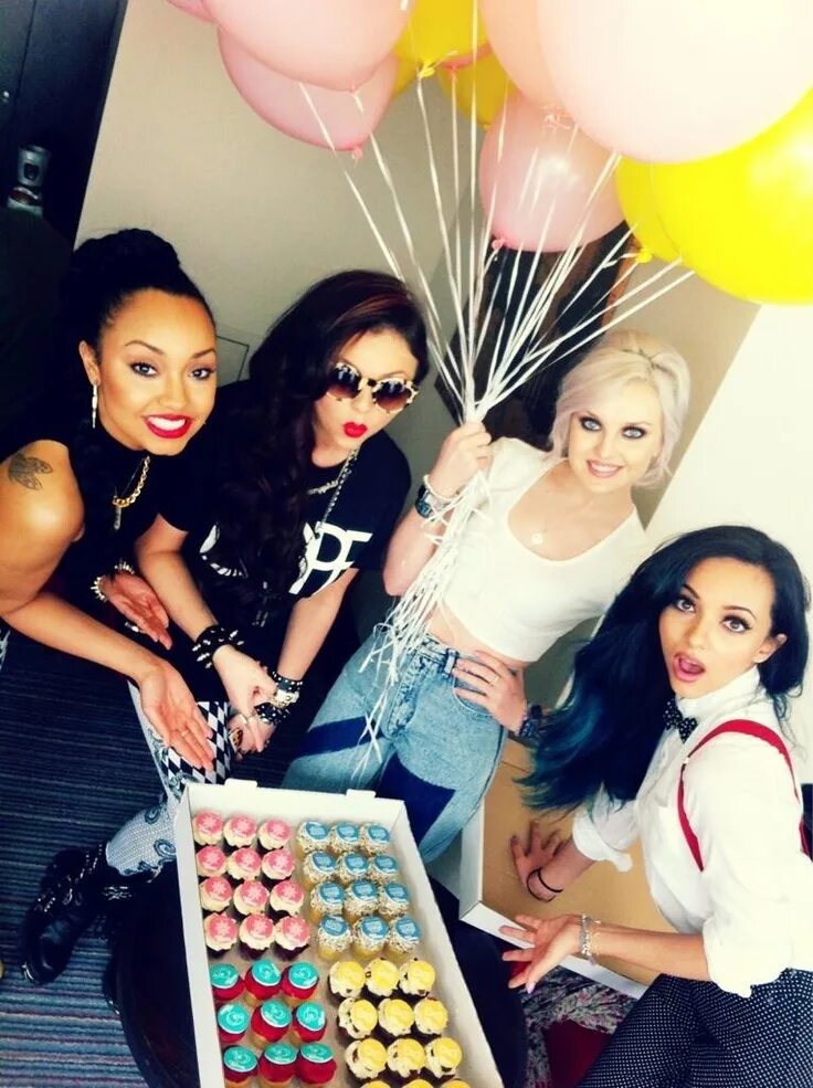 Party without me. Ain't party david guetta. Девушка рейв вечеринка sex. Party without me. David guetta & glowinthedark - clap your hands.