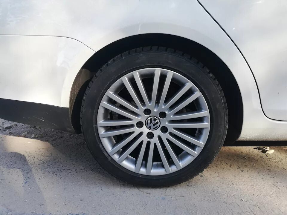 225/45 R17. Колесо 225/45 r17. VW Polo 225/45 r17. Колеса 225 45 17. Шины р17 215 55