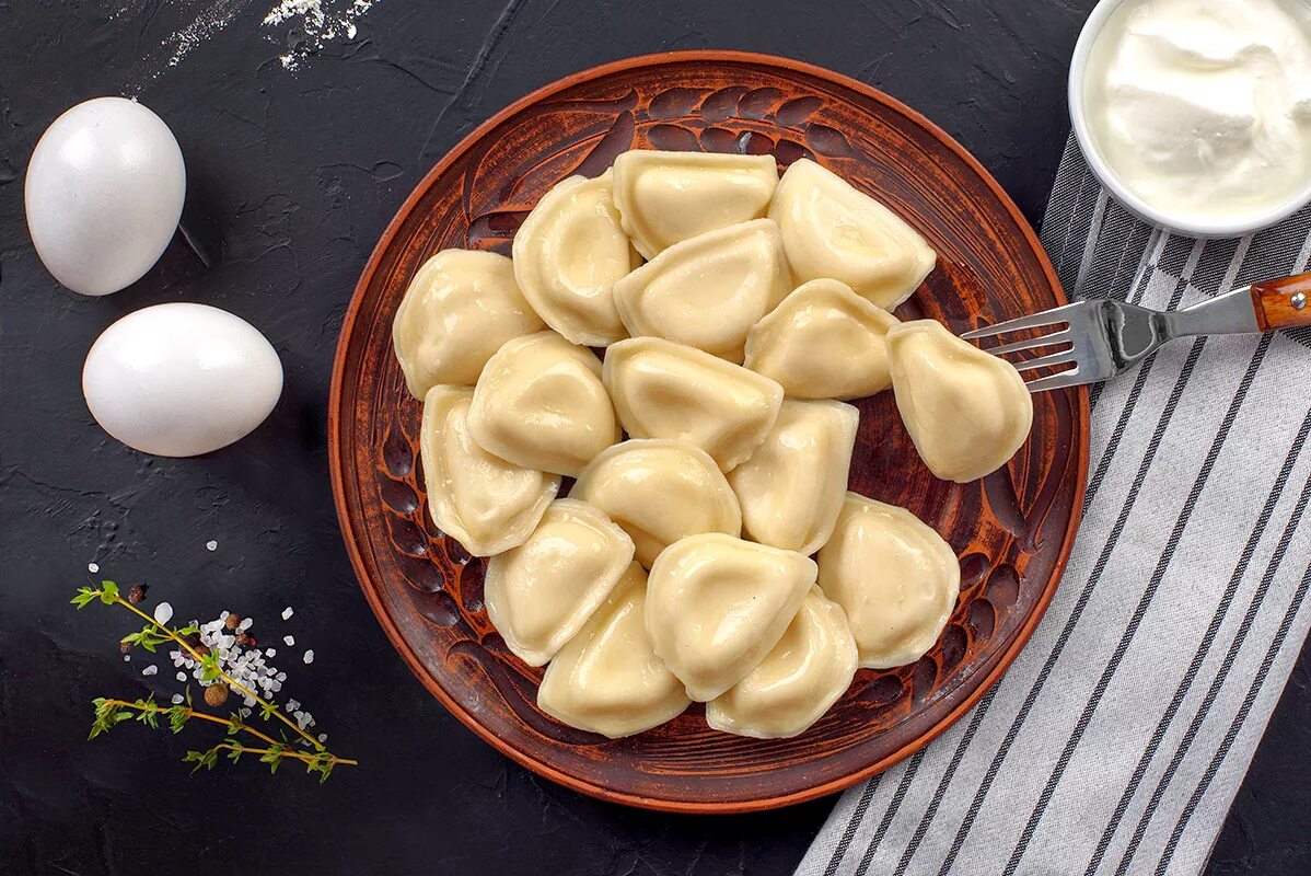 варионники с картошкой. как называются вареники. цзяоцзы (гёдза). как называются вареники. вареники с картофелем.