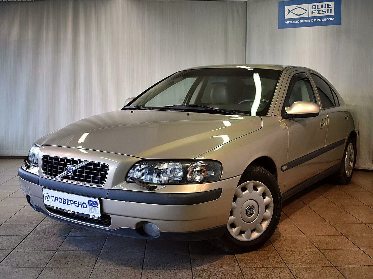 Купить вольво б у россия. Volvo s60 2002. Вольво с60 2002. Volvo s60 2002 года. S 60 2002 Volvo 2002.