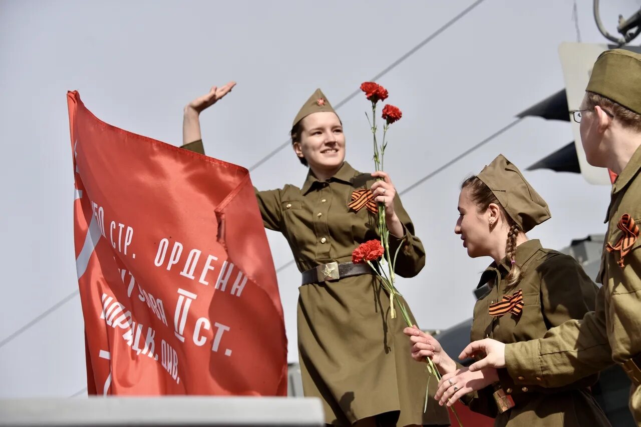 День Победы военные фото. 9 Мая Екатеринбург. Эшелон Победы. День Победы исторические фото.