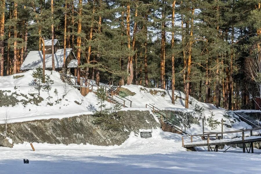 Тальков камень Сысерть. Тальков камень Сысерть зима. Тальков камень Сысерть зимой. Сысерть Свердловская область Тальков камень зимой. Сысерть зимой