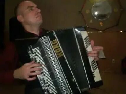 Песня исполнение на баяне