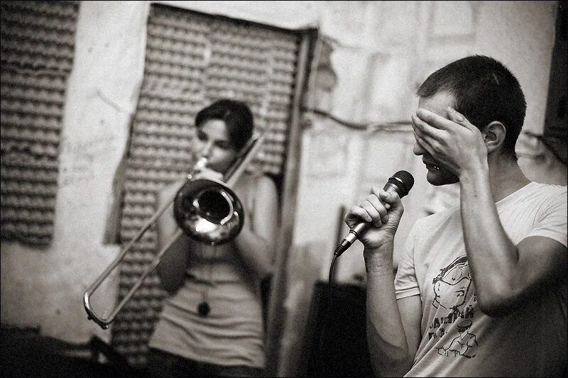 воронеж молодежь шпиль со звездой. песня доктор шпиле. песня доктор гугно. песня доктор шпиле. шпилеобразное положение рук.