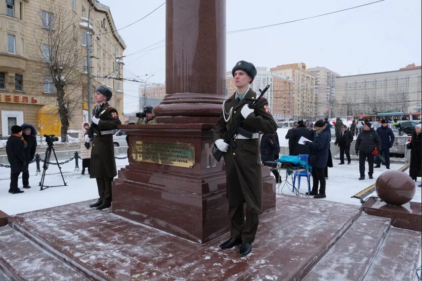 Лекарство для блокады. Техника паравертебральной блокады поясничного отдела. Стела трудовому подвигу ленинградцев эвакуированных в новосибирск. Блокада в новосибирске. Блокада в новосибирске.