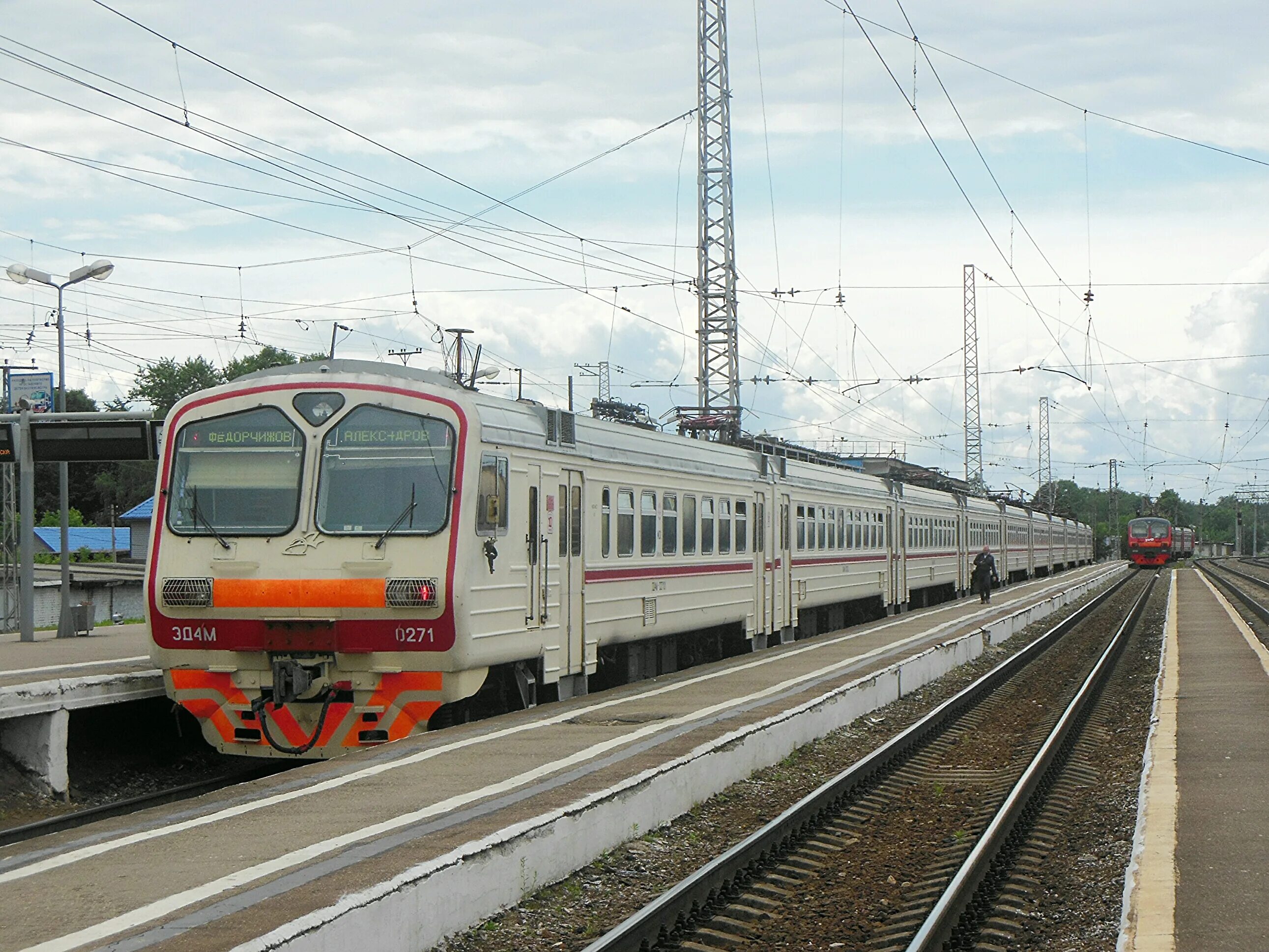 Эд4м-167. Эд4м 0167. Станция Александров 1. Эд4м на станции Александров. Вокзал александров 1