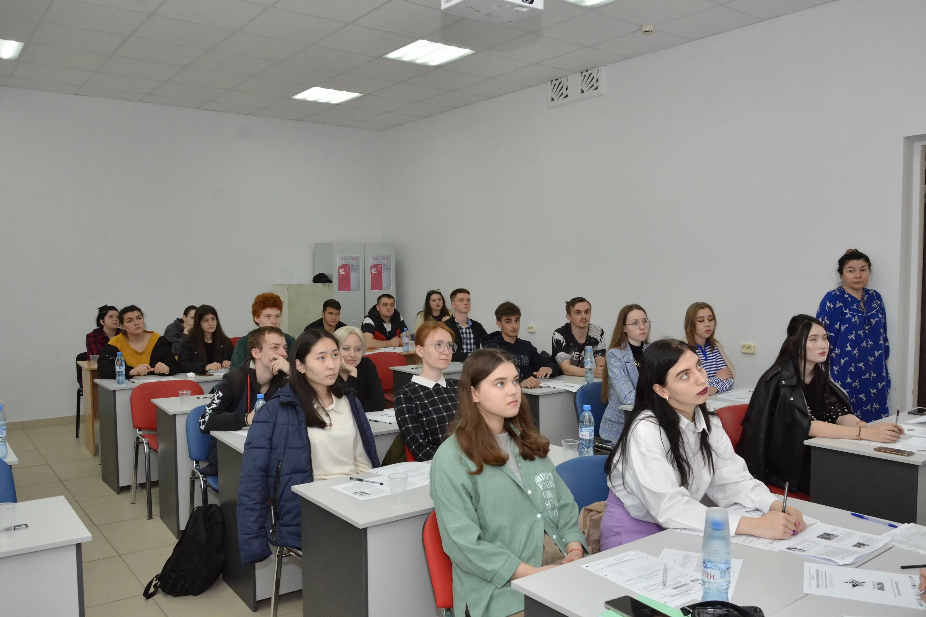 Университет в Майкопе государственный преподаватели. Фото ученого совета Майкопсого гостехунивера. Майкопский государственный университет сайт