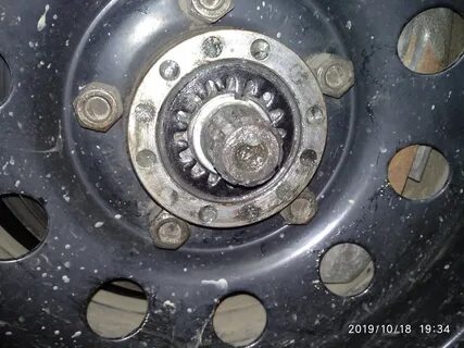 Как подтянуть ступичный подшипник уаз