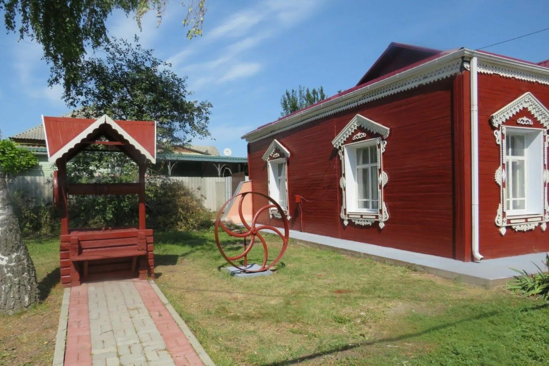 начальник омвд. музей нижнедевицк. ключников нижнедевицк. глава нижнедевицкого района воронежской области. сергей алёхин нижнедевицк.