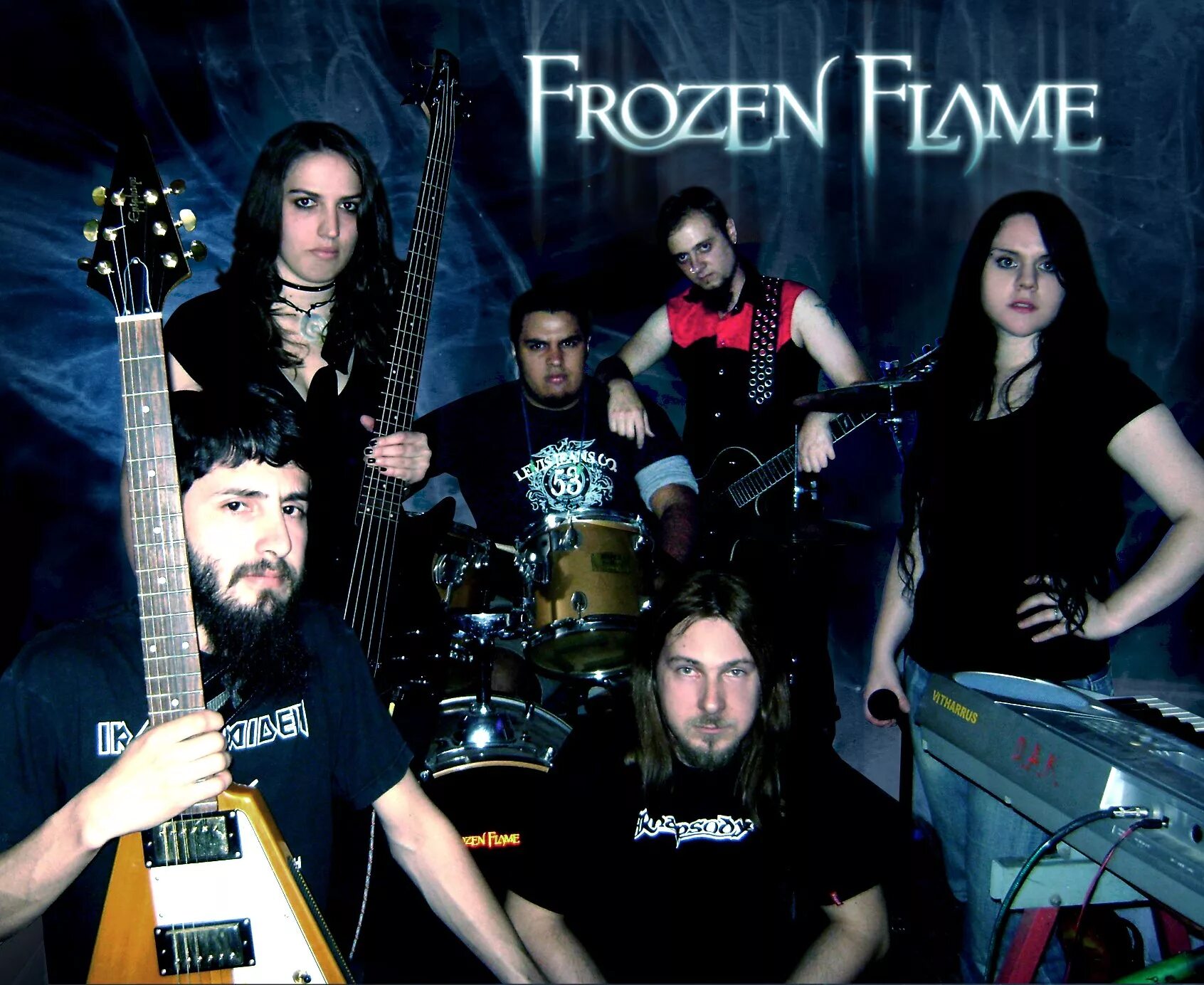 Volturian. Volturian группа. Frozen Crown группа. Frozen Crown группа вокалистка. Группа Freeze Freeze.