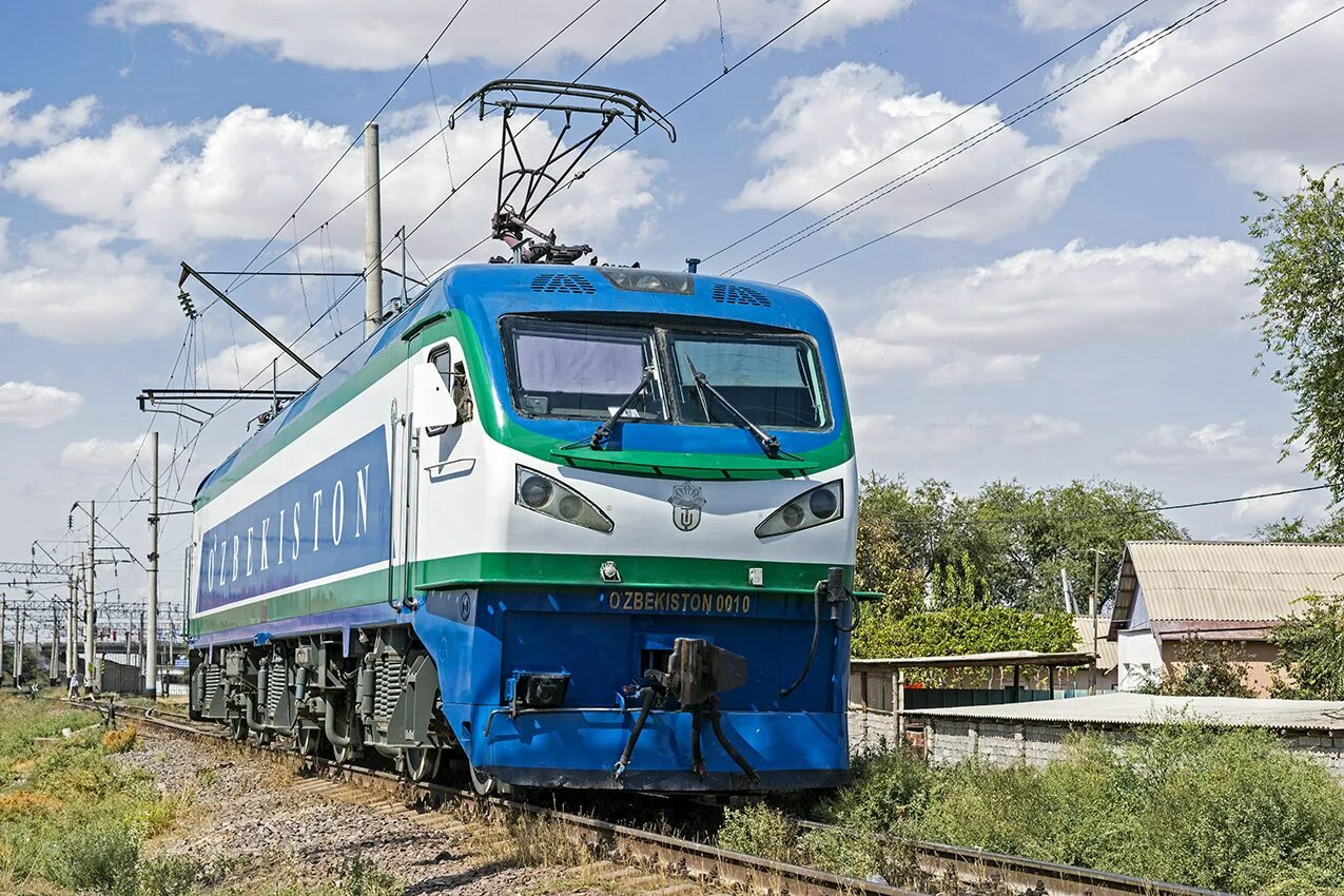 Ermak elektrovoz Uzbekistan. Электровоз Узбекистан 0403. Электровоз o'zbekiston. Электровоз Узбекистан 0401. Узбекские железные дороги купить