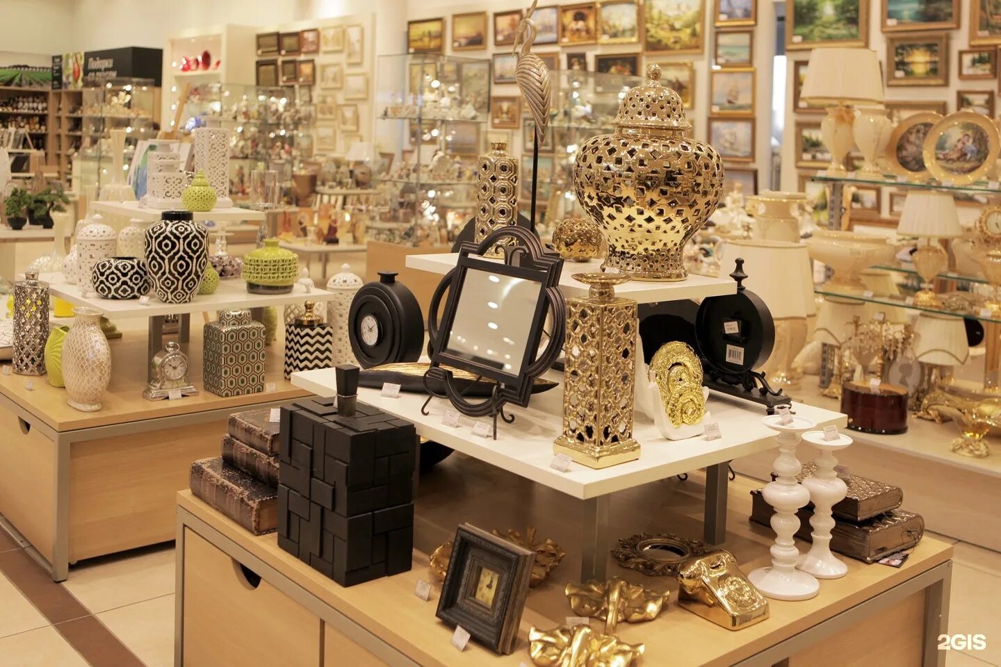 клинский проспект, дом 25 винтажные вещи проспект магазин. магнитола винтажная ретро-панасоник. запчасти для аудиотехники. старая техника ссср. комиссионный магазин аудиотехники.