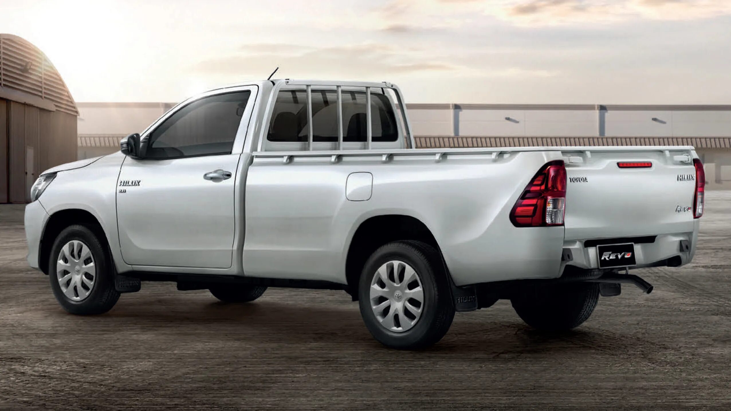 Toyota Hilux 2018. Toyota Hilux Pickup. Новый пикап Тойота Хайлюкс 2023. Тойота Хайлюкс 2015.