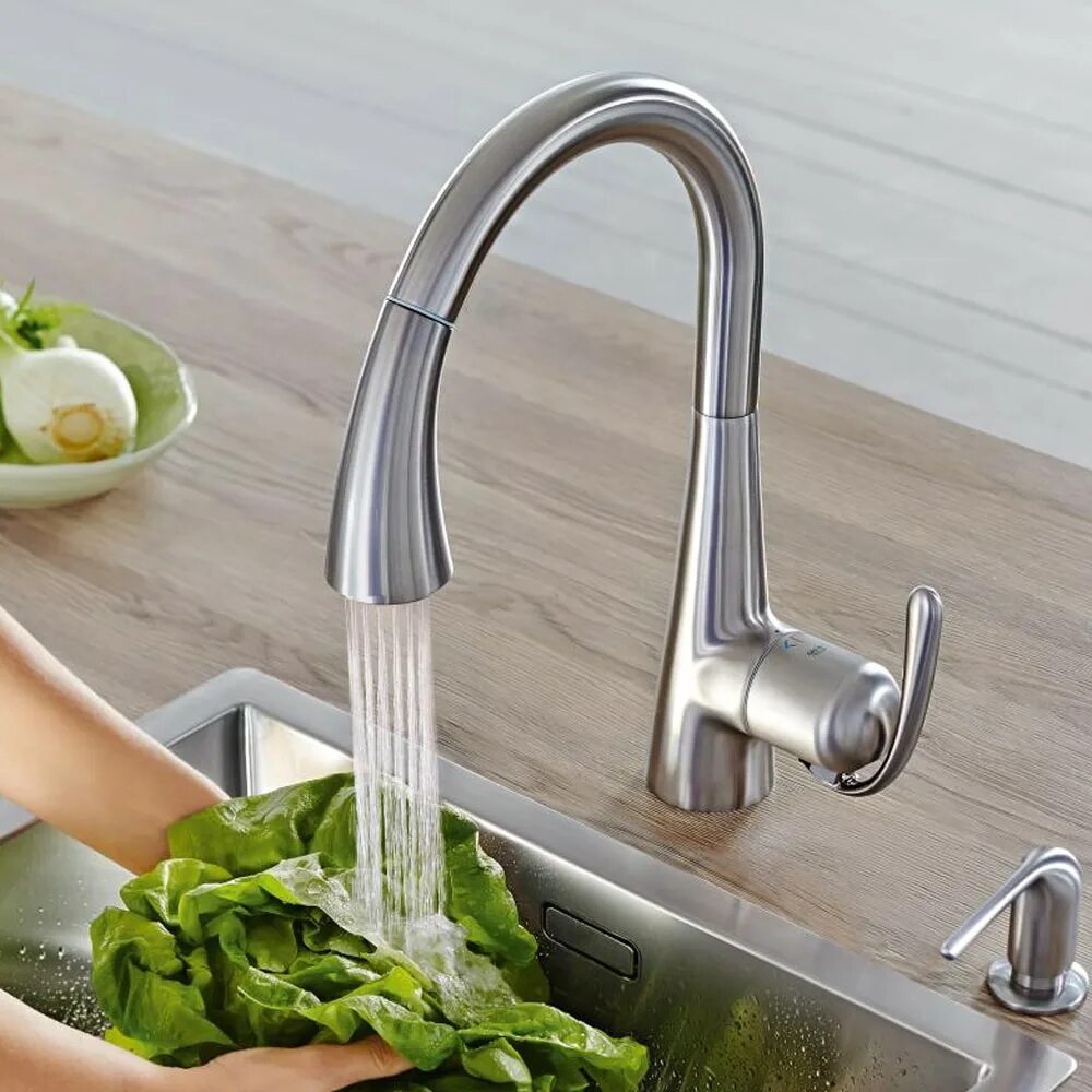 Выдвижной излив смесителя купить. Grohe Zedra 32294001. Дозатор Grohe Zedra 40553000. Grohe Zedra 32294. Смеситель для кухни Grohe Zedra.