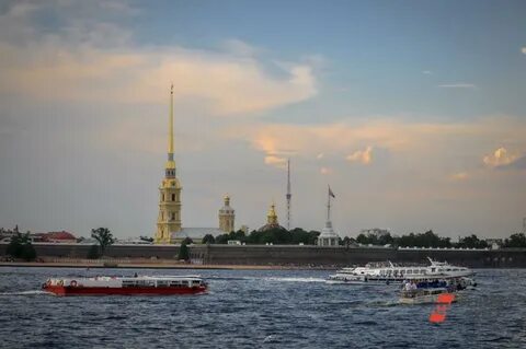 Санкт петербург выдает