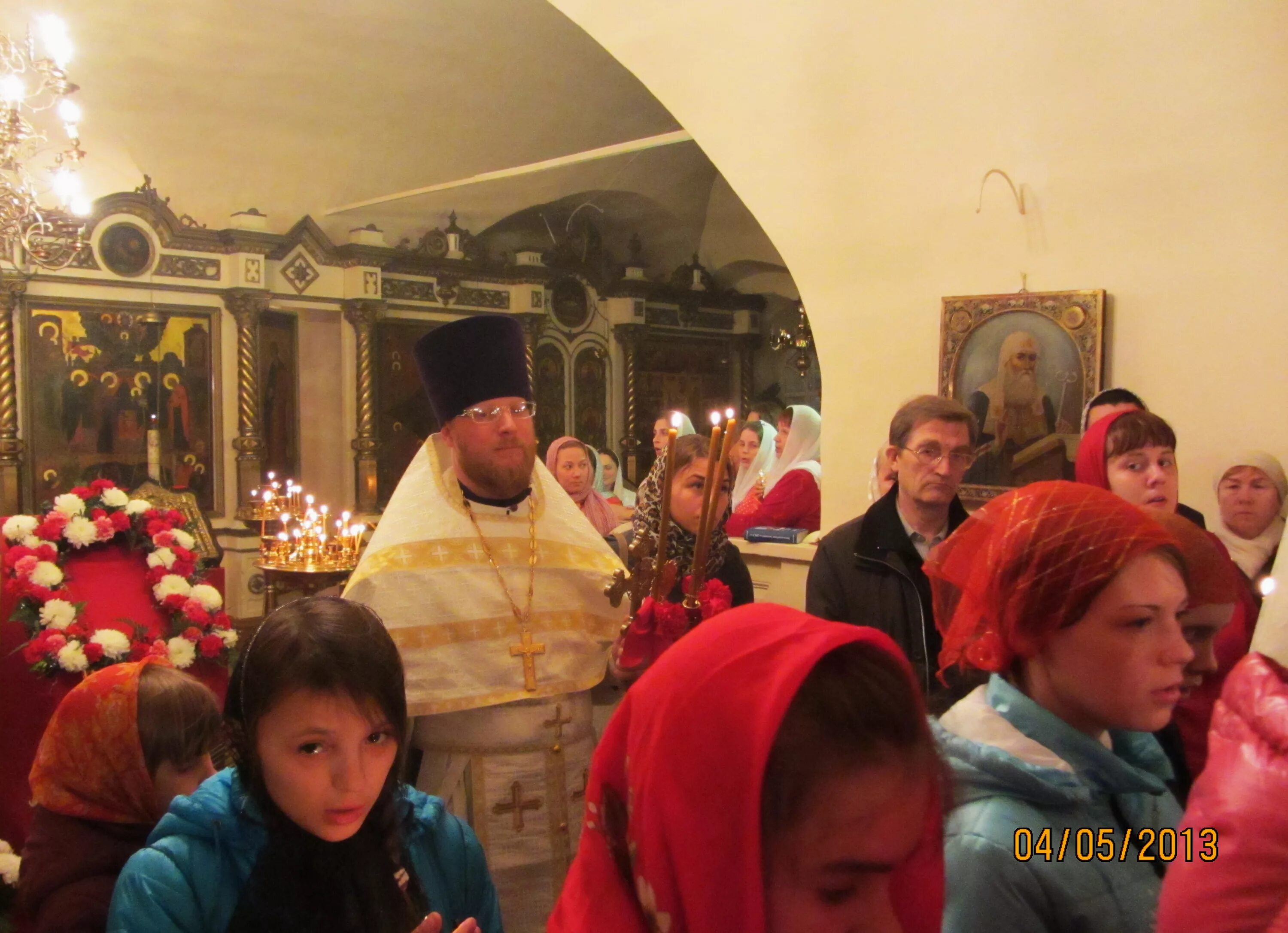 Иисус в церкви. Маша писаренко. Приход. Приход бывший. День архангела михаила в 2022 году.